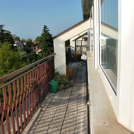 La Mansarda Bella E Luminosa Vicino Al Centro!